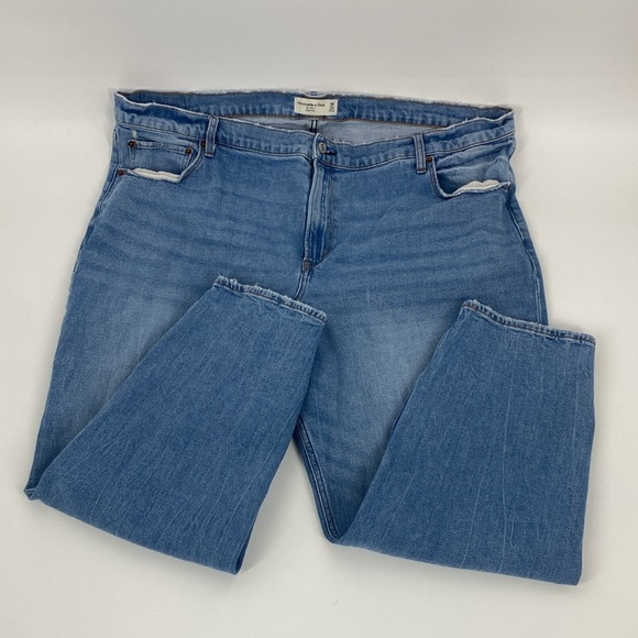 Abercrombie & Fitch Blue Men's Jeans - Picture 1 of 4